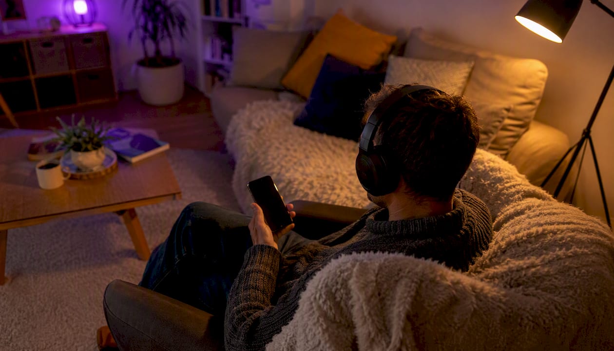 Horror Kurzgeschichten kostenlos lesen und hören: Die besten Quellen